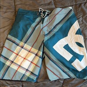 DC Men's Plaid Swim Shorts